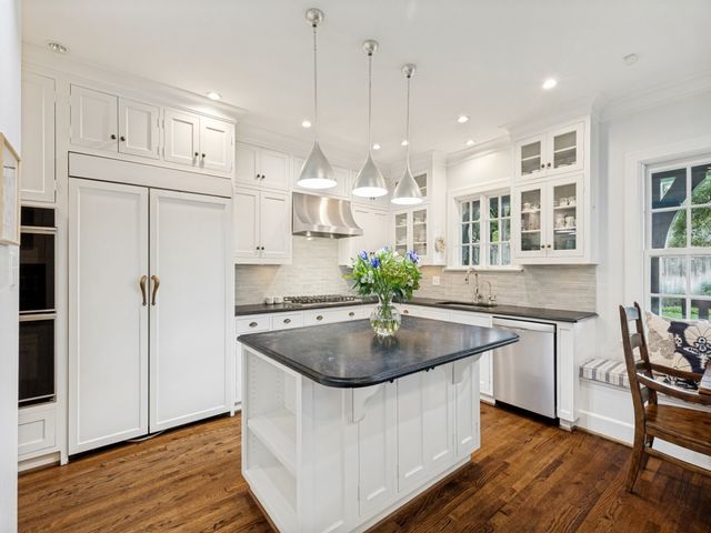 4352 Livingston Avenue, Highland Park, TX 75205