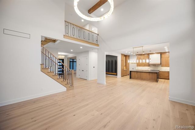 2455 Buckthorn Drive, Shelby Twp, MI 48316