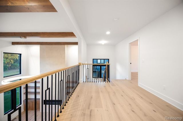 2455 Buckthorn Drive, Shelby Twp, MI 48316