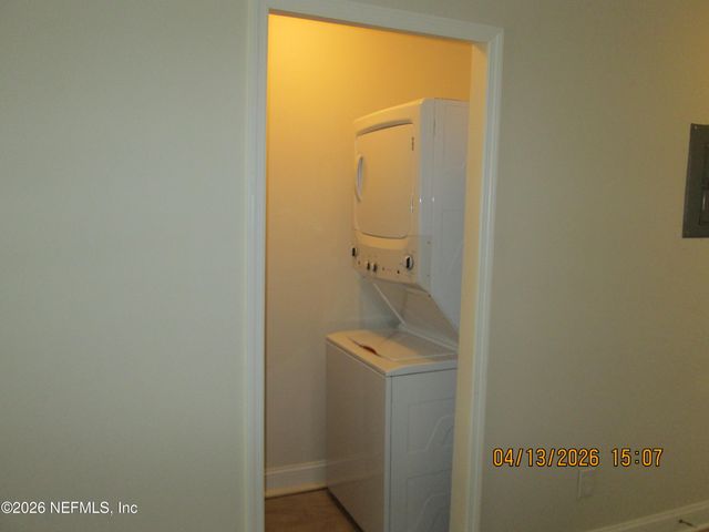 1200 BRETTA Street 4, Jacksonville, FL 32211
