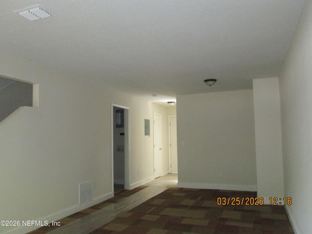 1200 BRETTA Street 4, Jacksonville, FL 32211