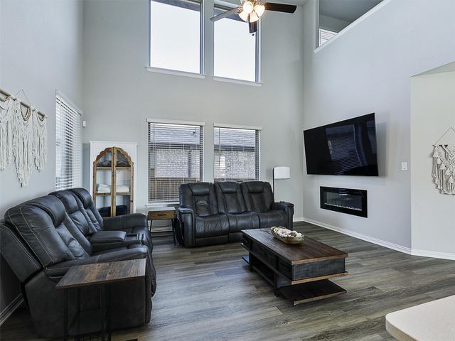 3732 Aqua Lane, Sherman, TX 75090