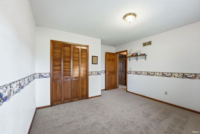 3716 Winding River Court, Fort Wayne, IN 46818