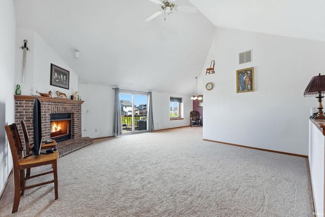 3716 Winding River Court, Fort Wayne, IN 46818