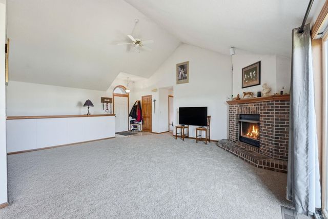 3716 Winding River Court, Fort Wayne, IN 46818