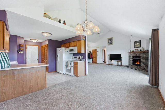 3716 Winding River Court, Fort Wayne, IN 46818