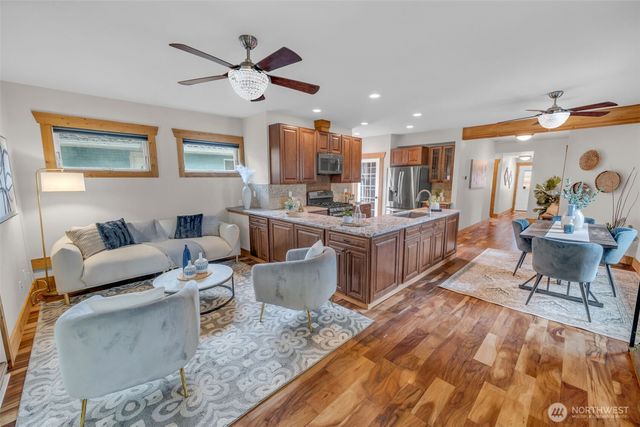 3602 Wetmore Avenue, Everett, WA 98201