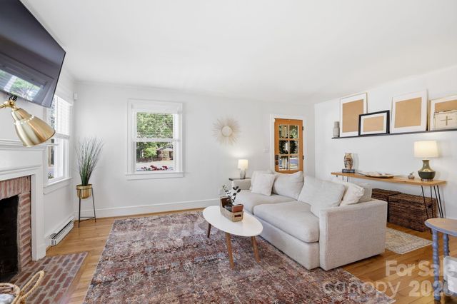 3748 The Plaza, Charlotte, NC 28205