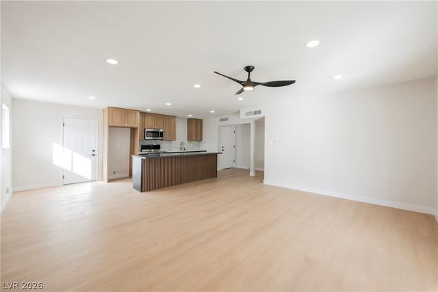 6345 Rassler Avenue, Las Vegas, NV 89107