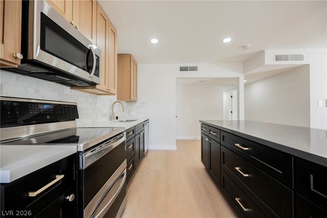 6345 Rassler Avenue, Las Vegas, NV 89107