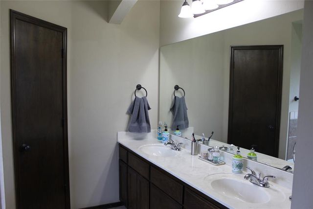 12826 SE 18th Street, Choctaw, OK 73020