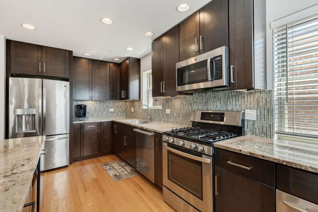 8013 W Irving Park Road, Chicago, IL 60634