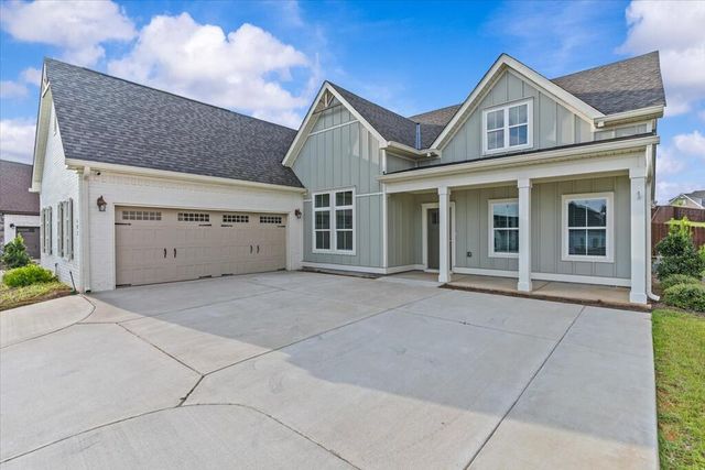 602 Charleston Mills Drive, Midland City, AL 36350