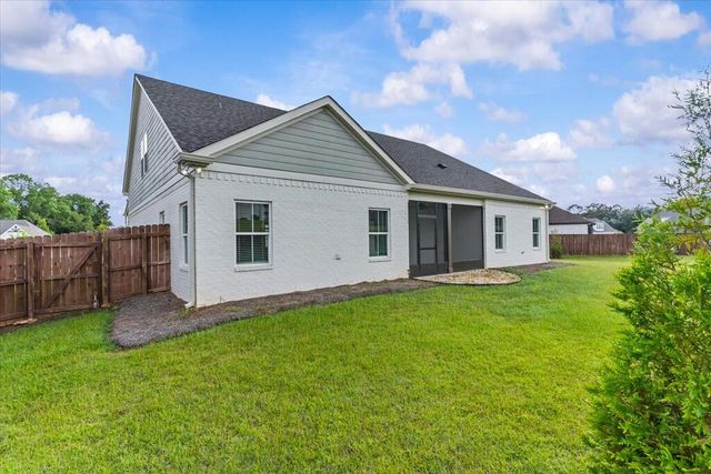 602 Charleston Mills Drive, Midland City, AL 36350