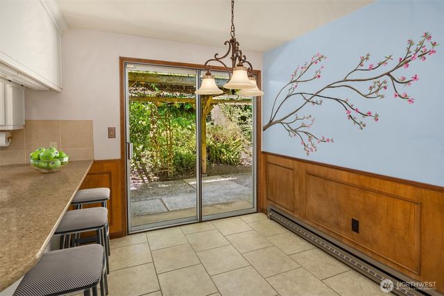 7921 E Mercer Way, Mercer Island, WA 98040