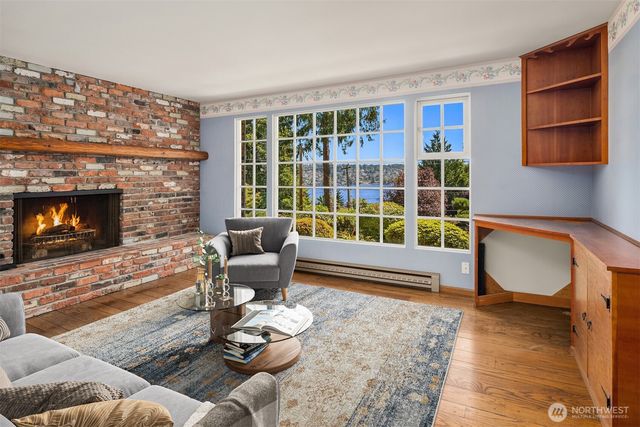 7921 E Mercer Way, Mercer Island, WA 98040