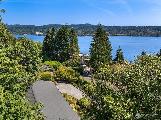7921 E Mercer Way, Mercer Island, WA 98040