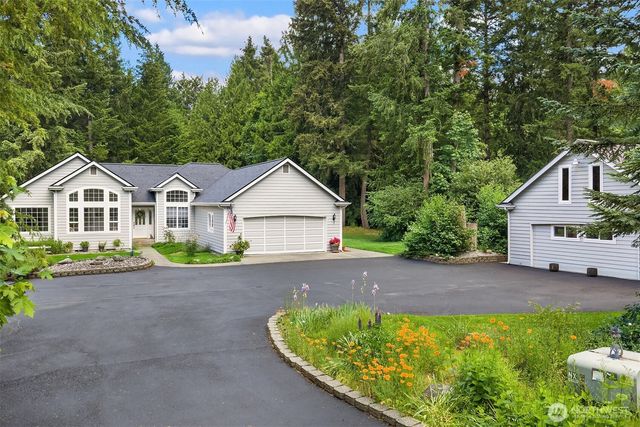 9821 344th Street S, Roy, WA 98580