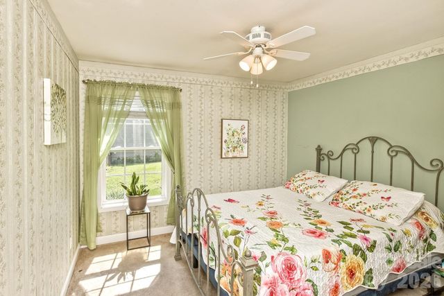 11 Dusty Lane, Leicester, NC 28748
