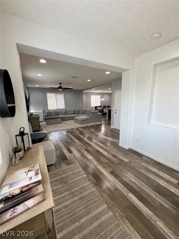 674 Tremaine Court, Henderson, NV 89052 — photo 4