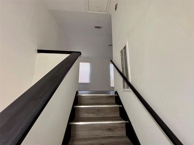 8299 Cambridge Street 2002, Houston, TX 77054