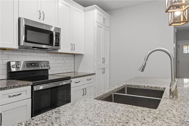 502 N Stewart Street, Raeford, NC 28376