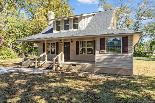 502 N Stewart Street, Raeford, NC 28376