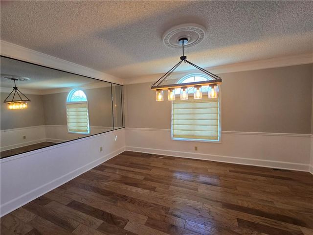 3605 SW Meyer Boulevard, Blue Springs, MO 64015