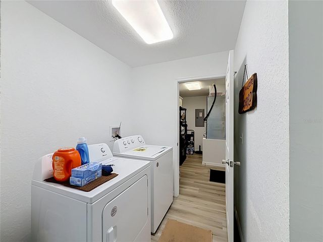 5870 SE 171ST COURT, Ocklawaha, FL 32179
