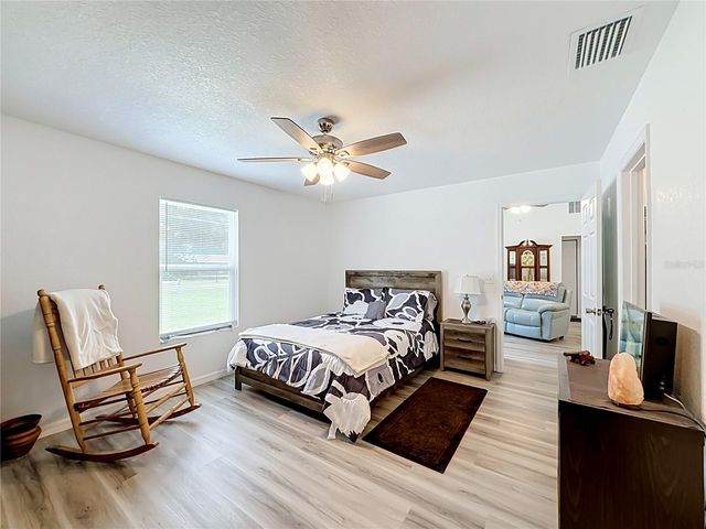5870 SE 171ST COURT, Ocklawaha, FL 32179