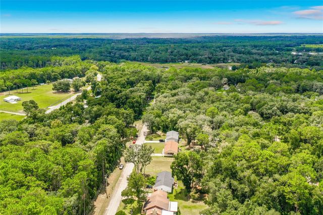 5870 SE 171ST COURT, Ocklawaha, FL 32179