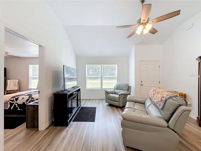 5870 SE 171ST COURT, Ocklawaha, FL 32179