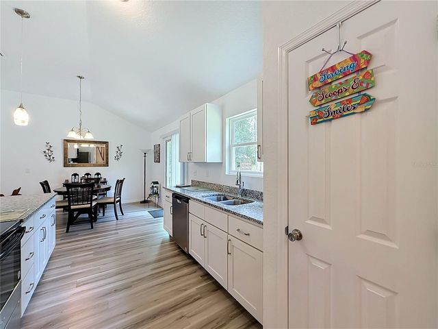 5870 SE 171ST COURT, Ocklawaha, FL 32179