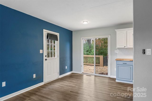 10 Haven Crest Lane, Fletcher, NC 28732