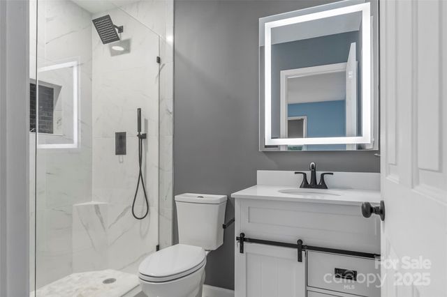 10 Haven Crest Lane, Fletcher, NC 28732