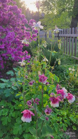 10 Haven Crest Lane, Fletcher, NC 28732