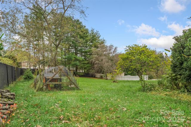 10 Haven Crest Lane, Fletcher, NC 28732