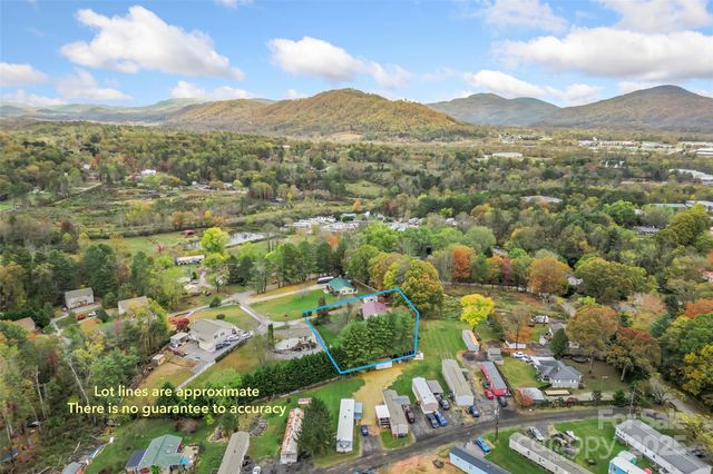 10 Haven Crest Lane, Fletcher, NC 28732