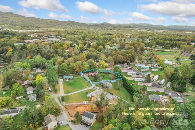 10 Haven Crest Lane, Fletcher, NC 28732