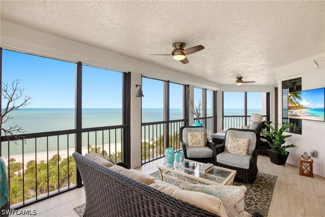 8171 Bay Colony DR 801, Naples, FL 34108