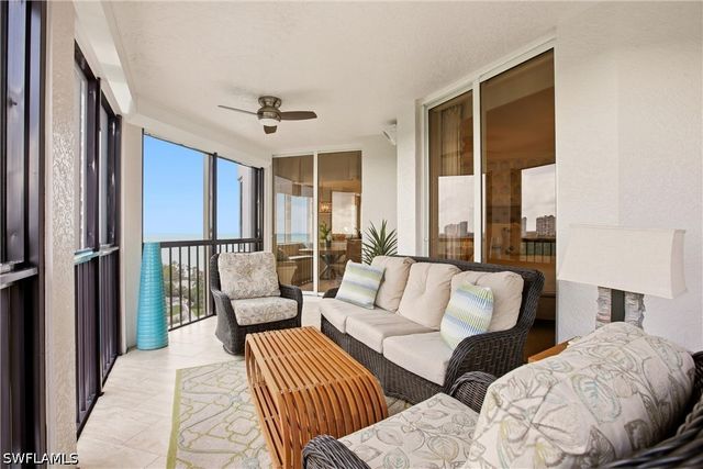8171 Bay Colony DR 801, Naples, FL 34108