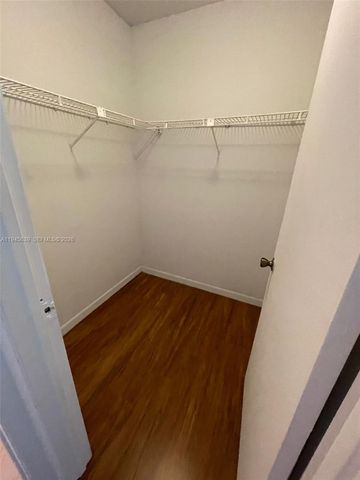 3457 NW 44th Street 104, Oakland Park, FL 33309