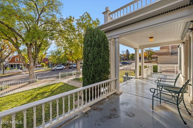 128 N MOUNT VERNON Avenue, Prescott, AZ 86301