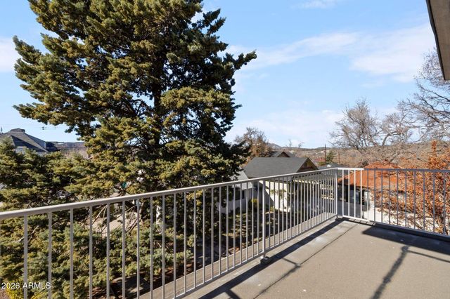 128 N MOUNT VERNON Avenue, Prescott, AZ 86301