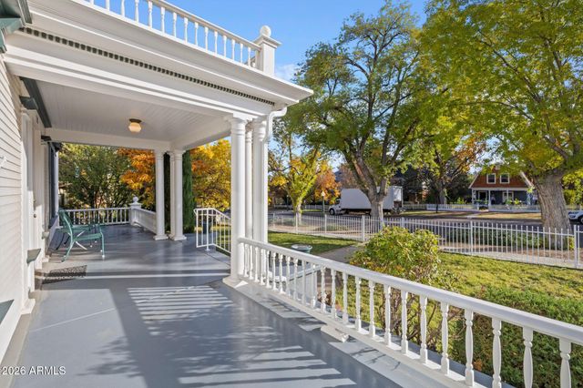 128 N MOUNT VERNON Avenue, Prescott, AZ 86301