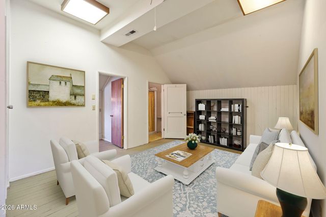 128 N MOUNT VERNON Avenue, Prescott, AZ 86301