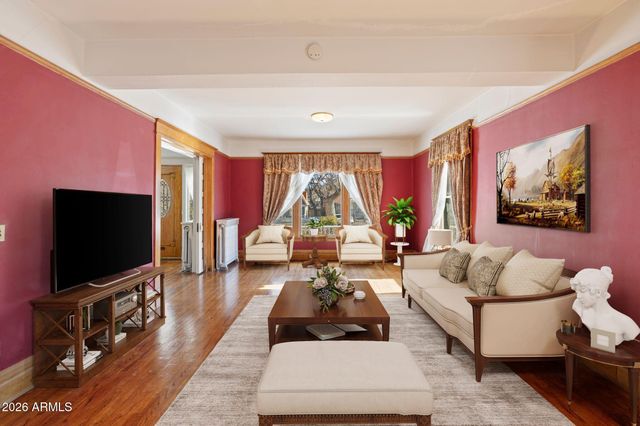 128 N MOUNT VERNON Avenue, Prescott, AZ 86301