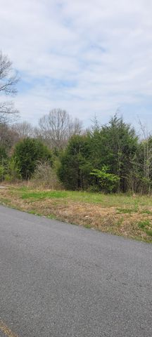 1 Whiteside Hill Rd, Shelbyville, TN 37160
