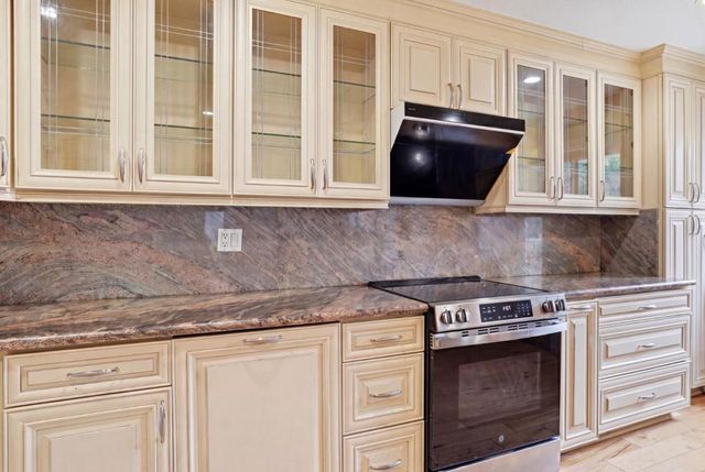 2524 Roblar Lane, Santa Clara, CA 95051