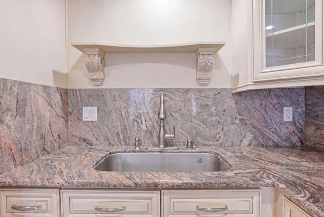 2524 Roblar Lane, Santa Clara, CA 95051